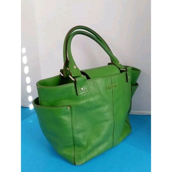 Vibrant Green Leather Tote Bag with Side Pocket Gold Hardware Structured Handbag - Picture 5 of 7